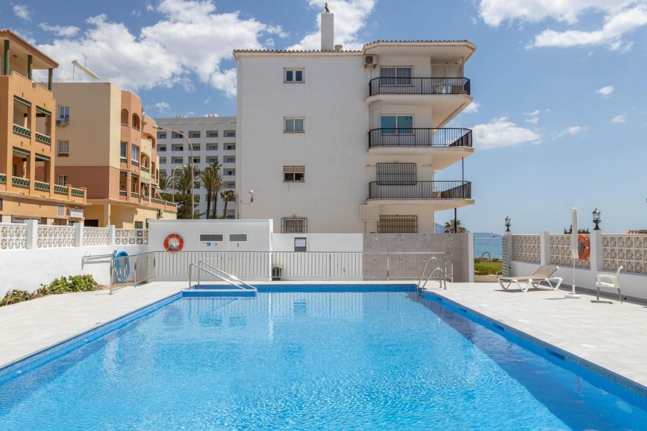 Apartment Arce Frontline Seaview نيرخا المظهر الخارجي الصورة