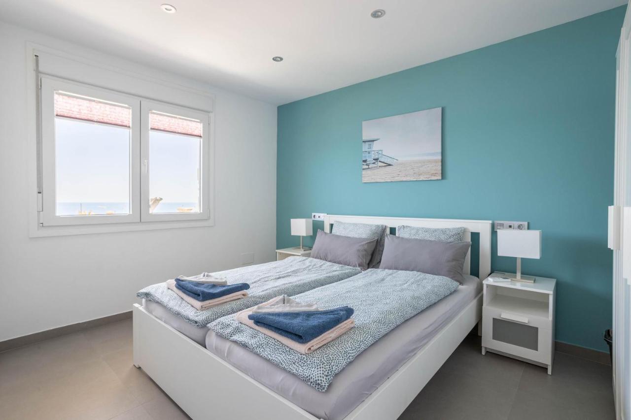 Apartment Arce Frontline Seaview نيرخا المظهر الخارجي الصورة