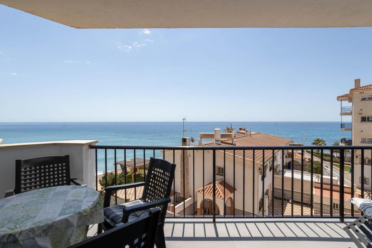 Apartment Arce Frontline Seaview نيرخا المظهر الخارجي الصورة